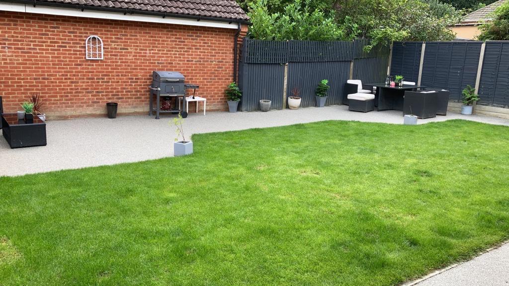 This is a photo of a resin path installed in Stoke-On-Trent by Stoke-On-Trent Resin Driveways